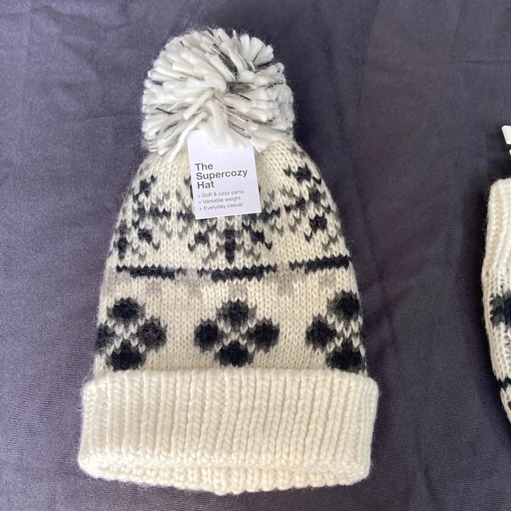 Sonoma Super cozy hat w pom & mittens retro boho vibe soft cozy yarns - Picture 5 of 16